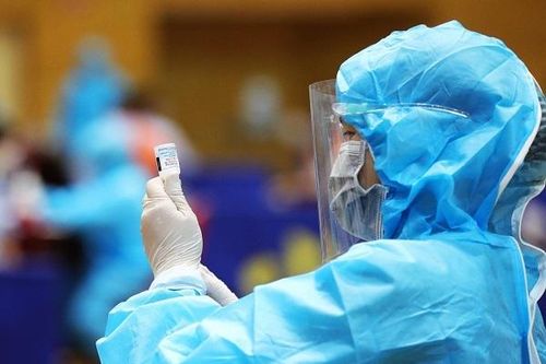 Đà Nẵng 'gõ cửa từng nhà dân' rà soát người chưa tiêm vắc xin phòng Covid-19