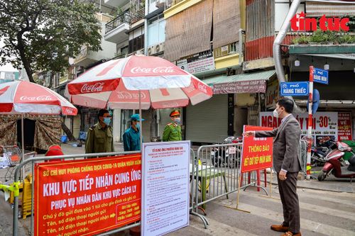 Chỉ thị hỏa tốc số 25: Hà Nội tăng cường chống dịch trong dịp Lễ cuối năm
