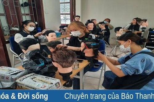 Năm 2021 các cấp hội LHPN trong tỉnh giúp 8.430 lao động nữ được học nghề