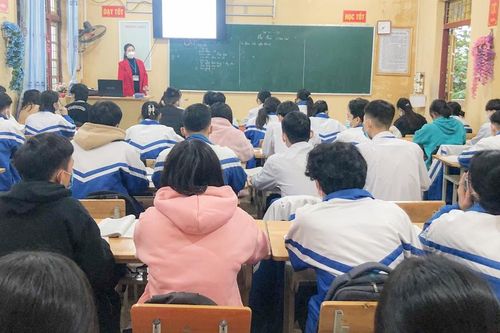 Tổ chức dạy học thích ứng với dịch Covid-19