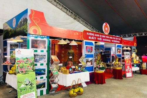 Phú Thọ tham gia trưng bày, giới thiệu quảng bá di sản văn hóa, du lịch, sản phẩm thủ công truyền thống vùng Đất Tổ