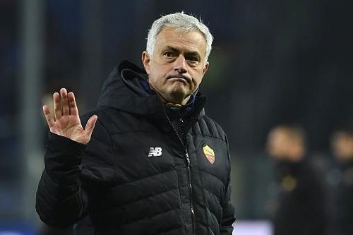 Roma thắng 4-1 với tỷ lệ cầm bóng 29%