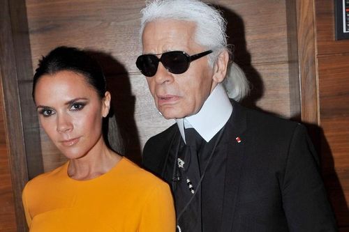 Trang phục của Karl Lagerfeld được đấu giá đắt gấp 25 lần