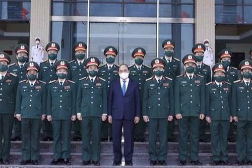 Trường Sĩ quan Chính trị phải đi đầu trong bảo vệ nền tảng tư tưởng của Đảng