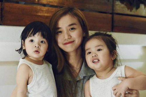 Hậu chia tay Đạt G, vợ cũ Hoài Lâm hạnh phúc tổ chức sinh nhật cho bố