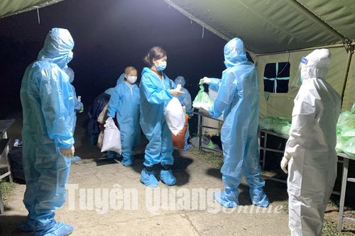 Tuyên Quang tiếp nhận 258 công dân Việt Nam từ Đảo Síp về cách ly