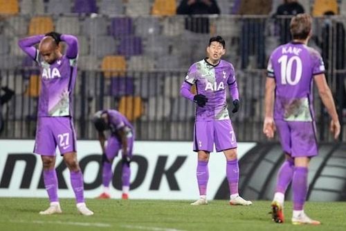 Tottenham bị xử thua Rennes 0-3, văng khỏi Conference League