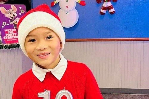 Ca sĩ Thanh Thảo tổ chức sinh nhật 10 tuổi cho con trai Ngô Kiến Huy