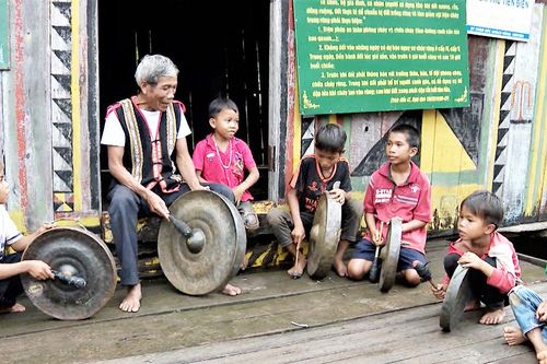 'Cánh chim đầu đàn' ở Kon Chiêng