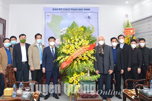 Thăm chúc mừng Giáng sinh Tòa Giám mục Giáo phận Bắc Ninh