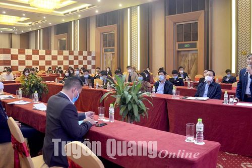Giới thiệu ứng dụng khảo sát chỉ số năng lực cạnh tranh cấp tỉnh năm 2021