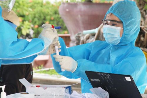Mua 200.000 test xét nghiệm của Công ty Việt Á, Sở Y tế Đà Nẵng nói gì?