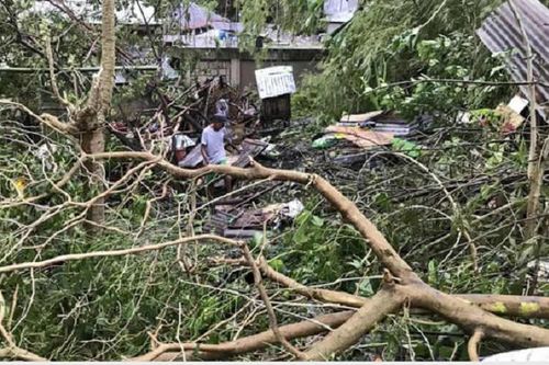 Hơn 370 người chết vì siêu bão Rai ở Philippines