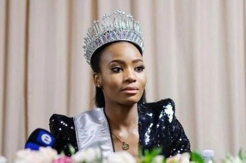 Hoa hậu Nam Phi từng bị đe dọa khi thi Miss Universe