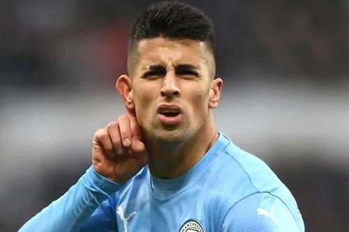 Man City: Tầm quan trọng thấy rõ của Cancelo