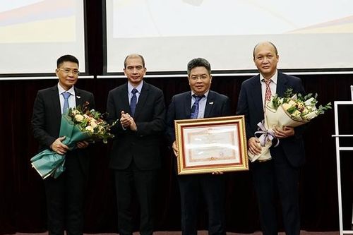 Từng bước hiện thực hóa ước mơ chinh phục vũ trụ