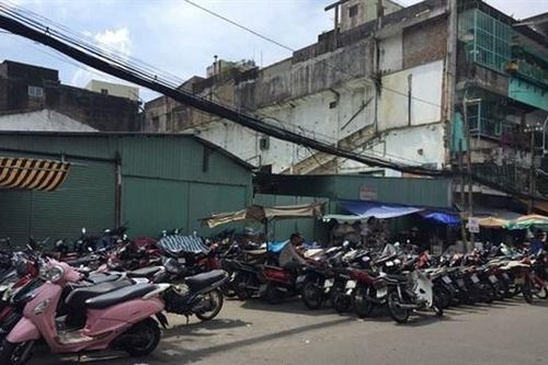 TPHCM: Buông lỏng quản lý đất công, chủ tịch quận cùng nhiều cán bộ bị kiểm điểm
