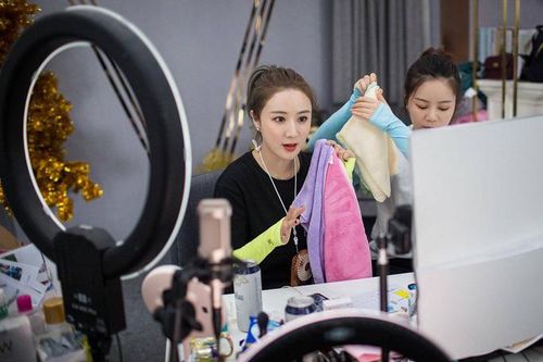 Ca sĩ kiêm nữ hoàng livestream Vy Á trốn thuế lớn nhất lịch sử showbiz Trung Quốc