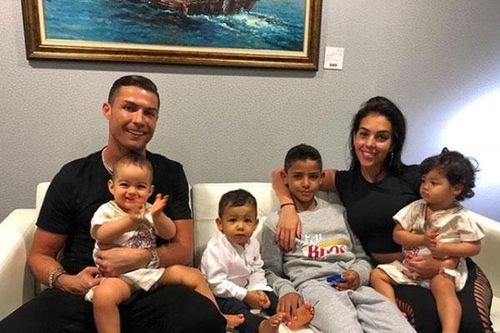 Cristiano Ronaldo đầu tư 7 triệu bảng để mua đất