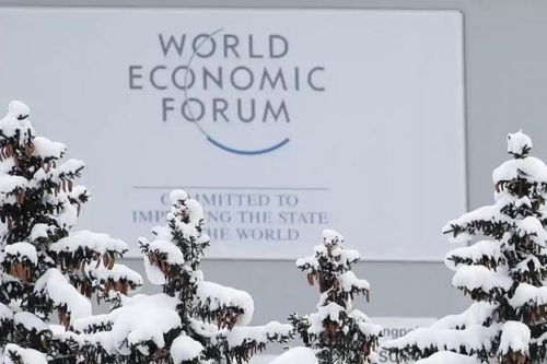 Diễn đàn kinh tế Davos bị hoãn đến mùa hè do lo ngại Omicron