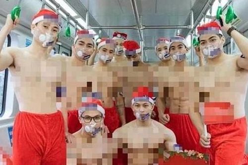 Vụ cởi trần trên tàu Cát Linh: Xử phạt 137 triệu đồng đối với ba lỗi vi phạm