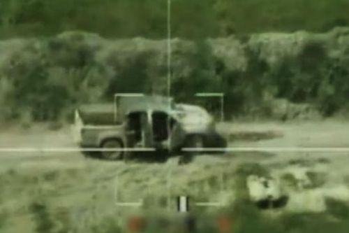 Quân đội Nga công bố đoạn phim tiêu diệt khủng bố Syria bằng máy bay không người lái cảm tử