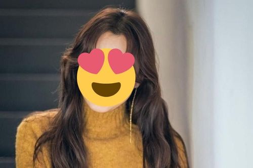 Hoa hậu đình đám showbiz bất ngờ lên xe hoa sau khi chia tay tình cũ 7 năm