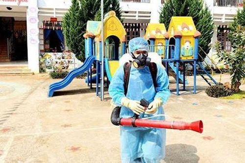 Sơn La kích hoạt trạm y tế lưu động, điều động thêm cán bộ y tế hỗ trợ huyện Mộc Châu chống dịch