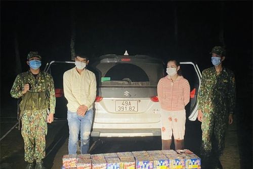 Ngăn chặn pháo nổ tràn qua biên giới dịp cuối năm