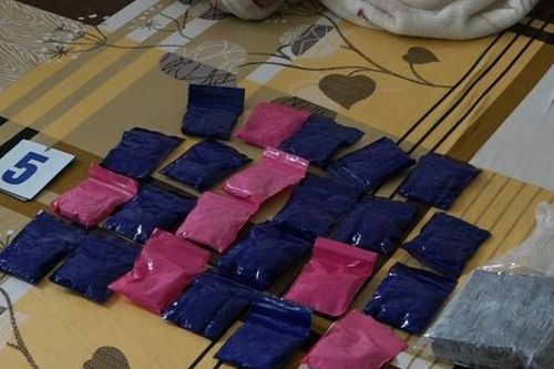 Bắt giữ 2 đối tượng, thu 5.800 viên ma túy và gần 01 bánh heroin