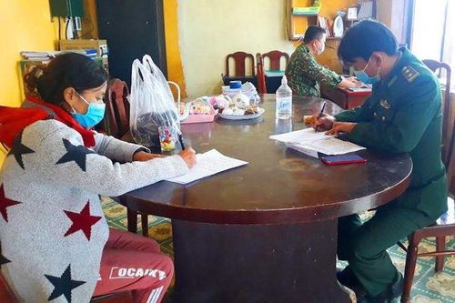 Nữ du khách trôi lênh đênh 17 giờ trên biển