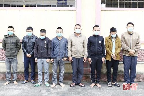 Khởi tố 8 đối tượng đánh 'liêng' ăn tiền ở Thạch Hà