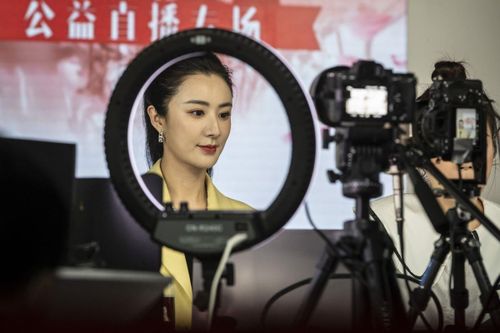 Trung Quốc cảnh cáo các ngôi sao, streamer về hành vi trốn thuế