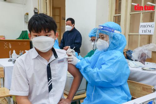 Ngày 22/12, Hà Nội công bố 1.646 ca F0, Hoàng Mai nhiều ca nhất