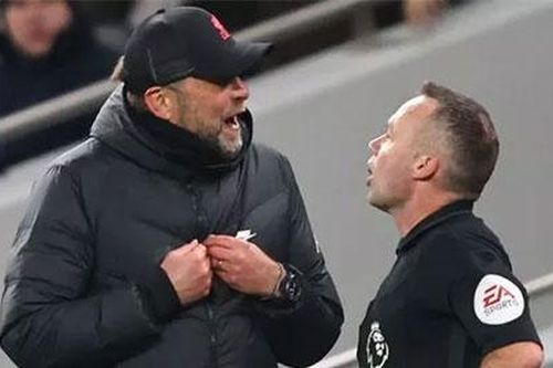 Án phạt nào cho Klopp sau khi quát tháo trọng tài?