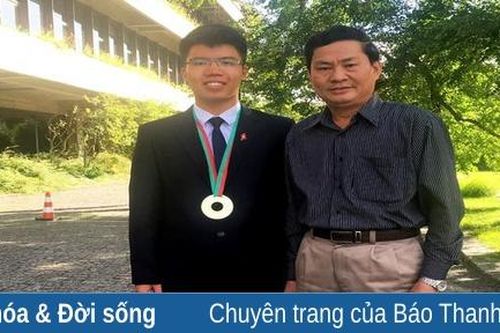 Thầy hiệu trưởng với đam mê 'truyền lửa'