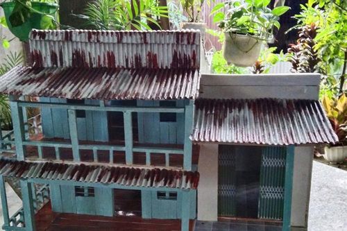 Lưu giữ hồn quê bằng những mô hình