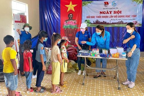 Cần quan tâm hỗ trợ trẻ có hoàn cảnh đặc biệt