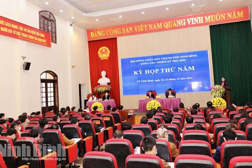 HĐND thành phố Ninh Bình, huyện Hoa Lư tổ chức kỳ họp cuối năm