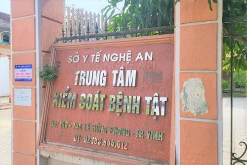 Giám đốc CDC Nghệ An: 'Tôi không nhận quà hay hoa hồng từ công ty Việt Á'