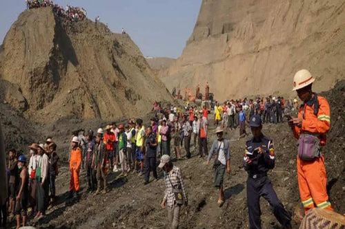 Sập mỏ ngọc bích ở Myanmar, ít nhất 70 người mất tích