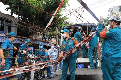 TP.HCM sẽ tăng cấp độ dịch các địa bàn không chăm sóc tốt F0 tại nhà