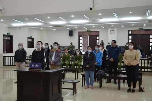 Mở lại phiên tòa xét xử cựu cán bộ, lãnh đạo trường Đại học Đông Đô