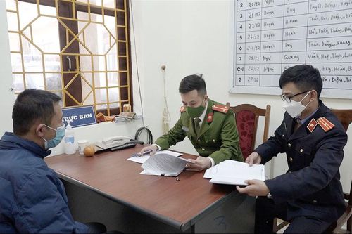 Cao Bằng: Triệt phá ổ nhóm đánh bạc có cán bộ tham gia