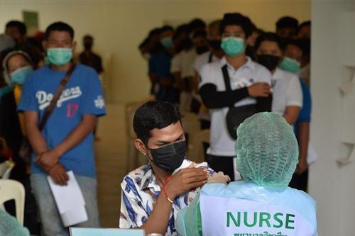 Thái Lan chi 1 tỷ USD mua vaccine ngừa COVID-19