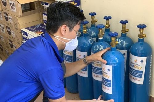 Thủ tướng Chính phủ yêu cầu đảm nguồn oxy phục vụ điều trị bệnh nhân COVID-19