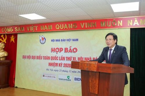 Tiếp tục phát huy truyền thống, xây dựng nền báo chí chuyên nghiệp, hiện đại, giàu tính chiến đấu, nhân văn