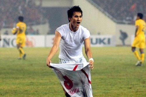 Công Vinh và những huyền thoại Việt Nam từng 'xé lưới' tuyển Thái Lan