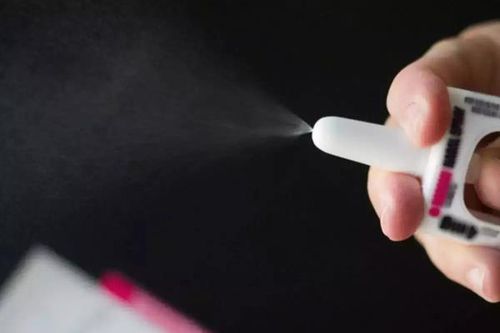 Thuốc kháng virus dạng xịt của Nga có thể chống lại tất cả các biến thể của virus SARS-CoV-2