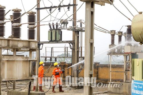 Phát triển sản xuất kinh doanh gắn với trách nhiệm cộng đồng